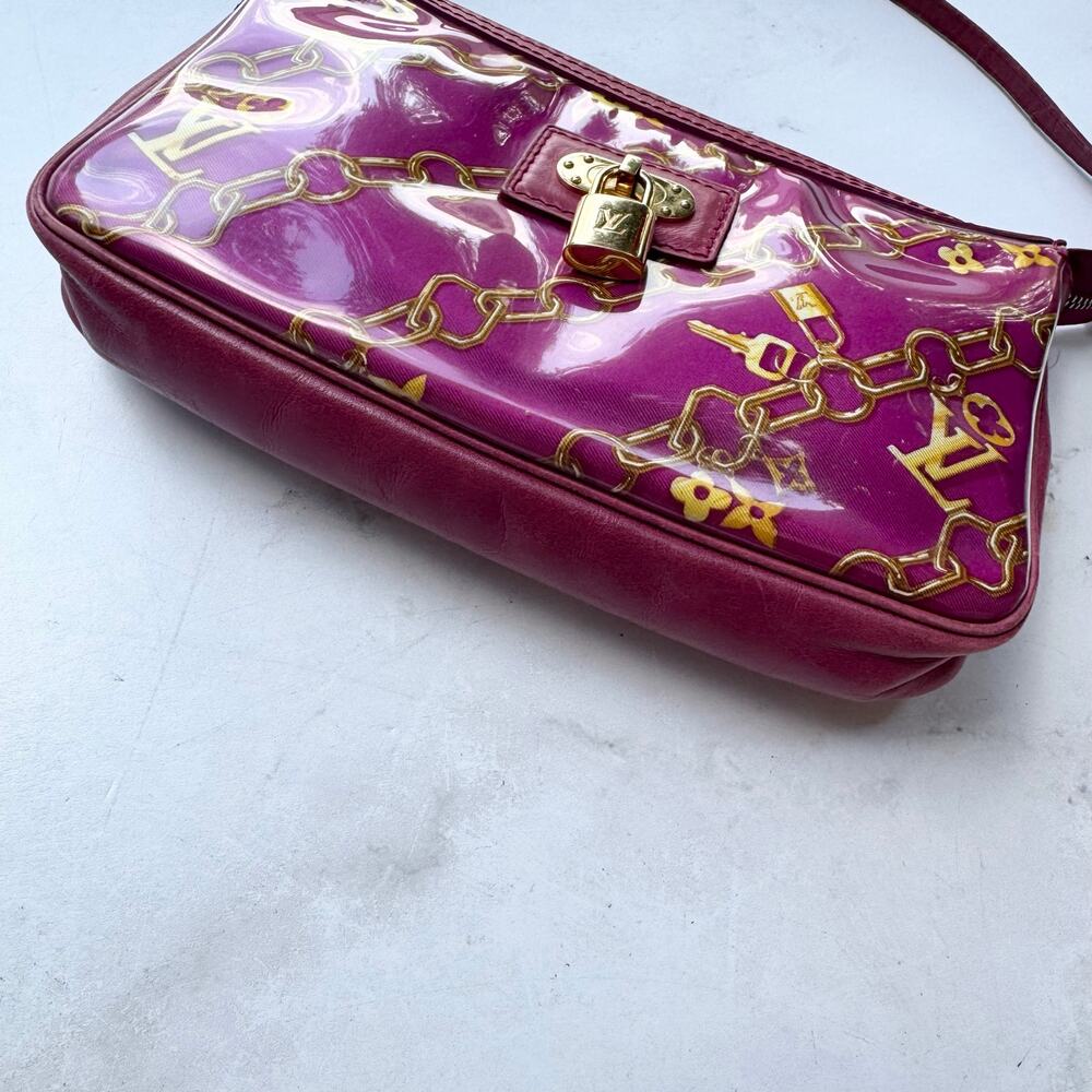 Louis Vuitton Monogram Charms Pochette Accessories - Picture 5 of 14